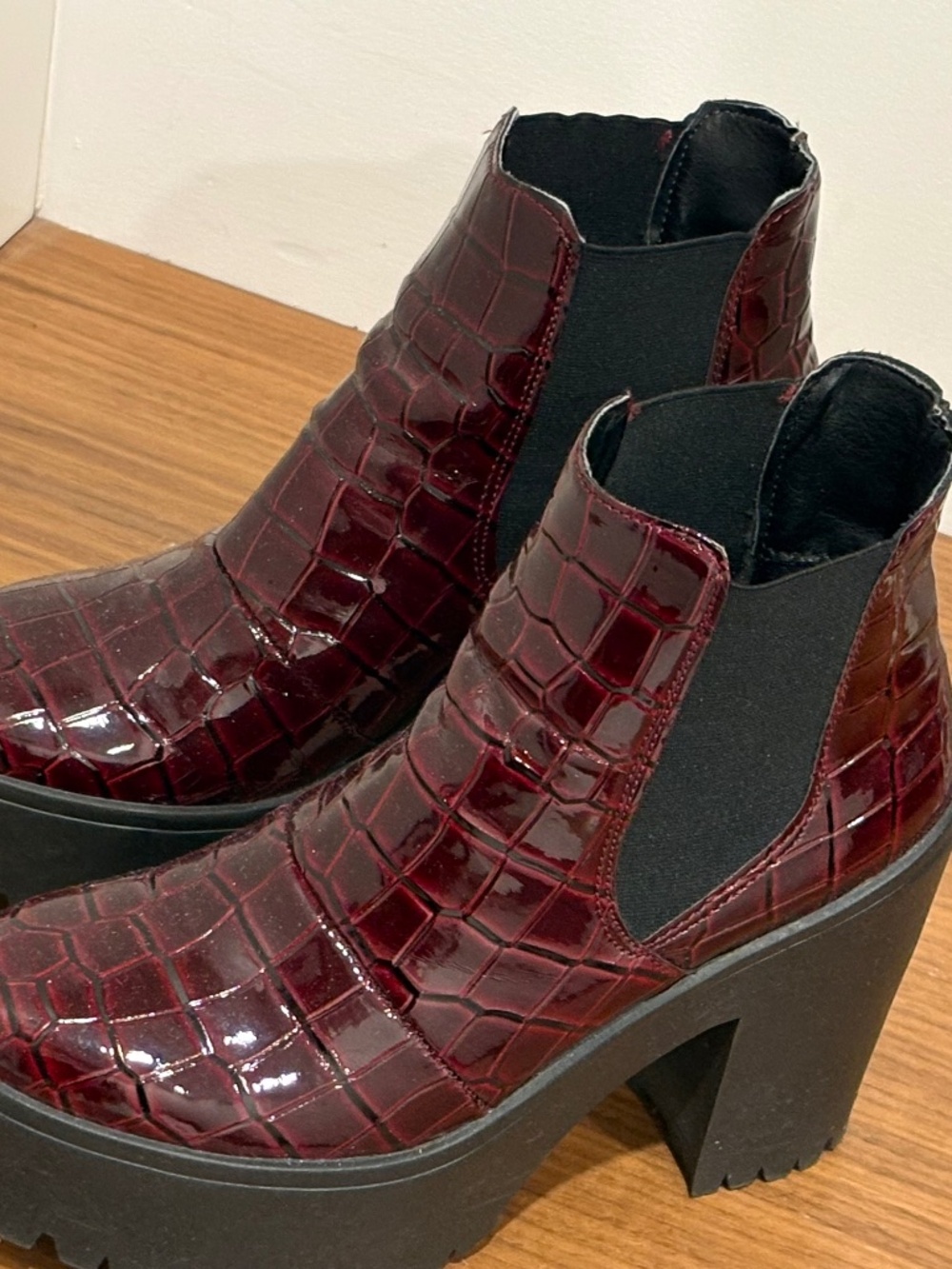 Top shop burgundy booties platform size 37